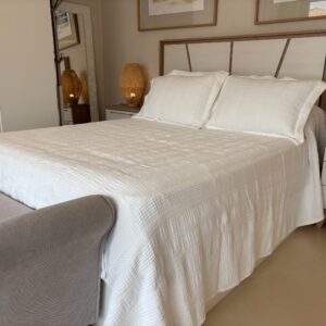 Colcha Donia blanco nórdico